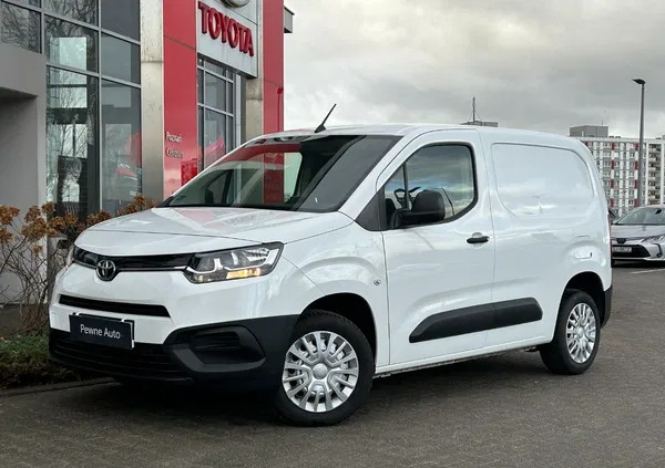 wielkopolskie Toyota ProAce cena 74900 przebieg: 89153, rok produkcji 2022 z Poznań